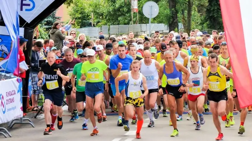 Uczestnicy Półmaratonu Wydminy 