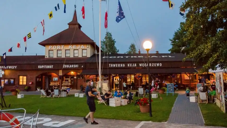 Szantowe szlagiery z Czarną Banderą