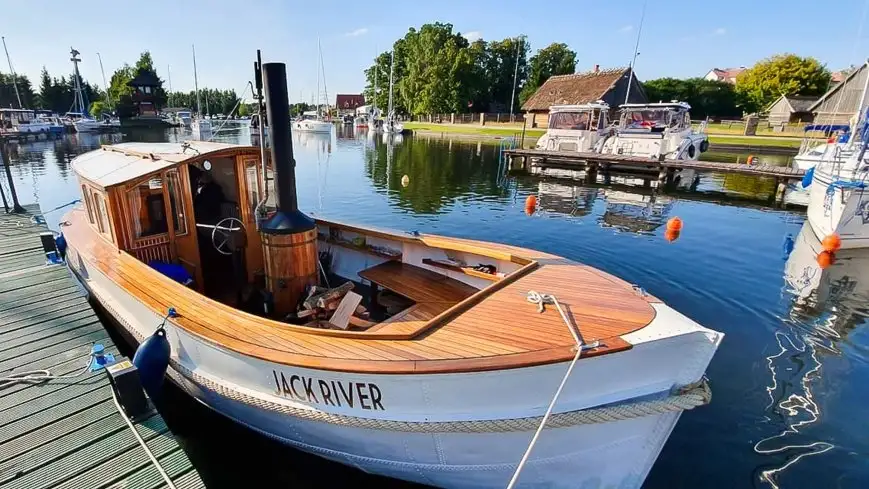 Parowiec Jack River zdobywa mazurskie jeziora