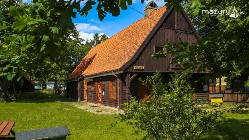 Muzeum Przyrodnicze Krutyń w zabytkowej stodole 