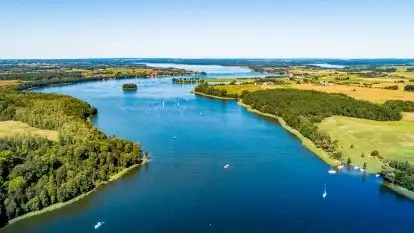 Poradnik - motorowodne Mazury - jezioro Tałty