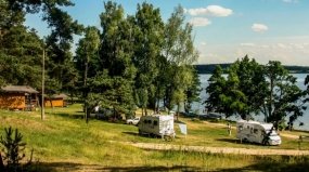 Jeden z najlepszych campingów w Polsce znajduje się na Mazurach
