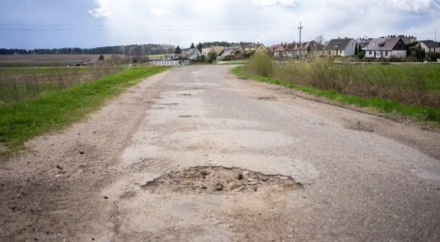 Duże środki na remonty dróg na Warmii i Mazurach