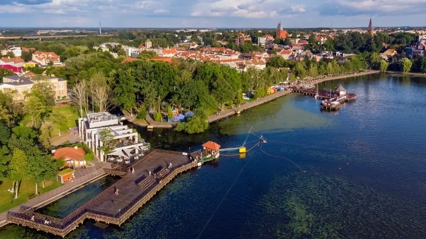 Odkrywamy Mazury Zachodnie. Co warto zobaczyć w Ostródzie?