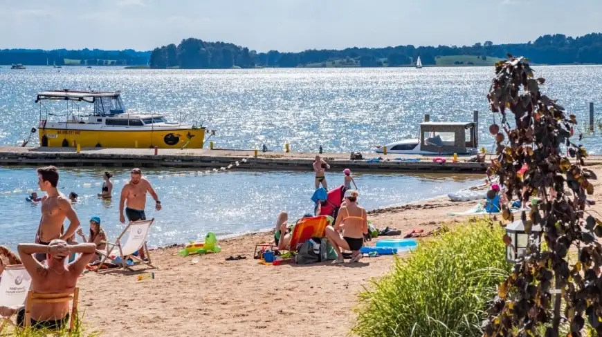 Ranking Travelist. Najpiękniejsze plaże nad jeziorami znajdują się na Mazurach