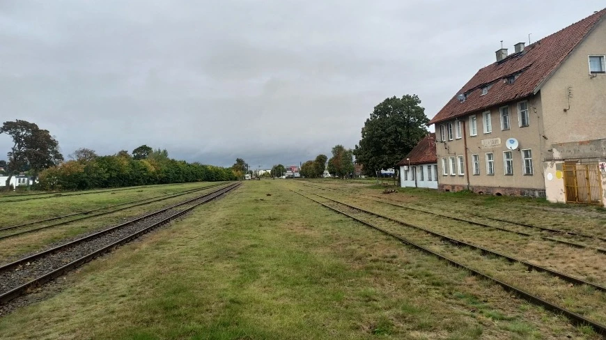 Stacja kolejowa w Mrągowie.