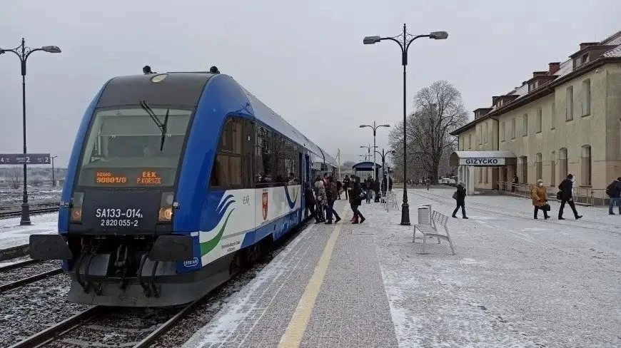 Bezpieczniej na przejazdach kolejowych na Mazurach
