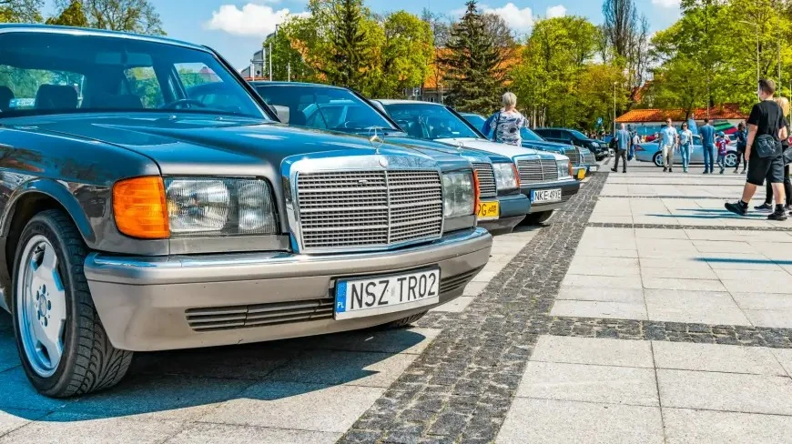 I Giżycki Zlot Miłośników Marki Mercedes-Benz. Zobacz zdjęcia