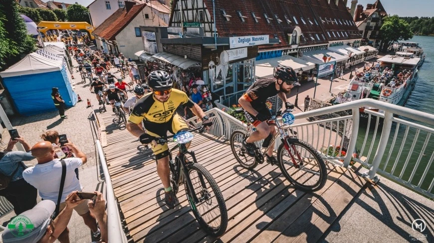 Cykl Łaciate Mazury MTB zawita do żeglarskiej stolicy regionu Warmii i Mazur – Mikołajek