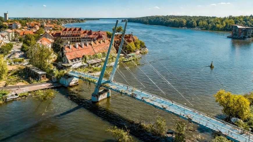 Mazury bez ludzi. Sztuczna inteligencja pokazuje jak to by wyglądało