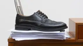 Jak dbać o skórzane półbuty, by zawsze wyglądały jak nowe?