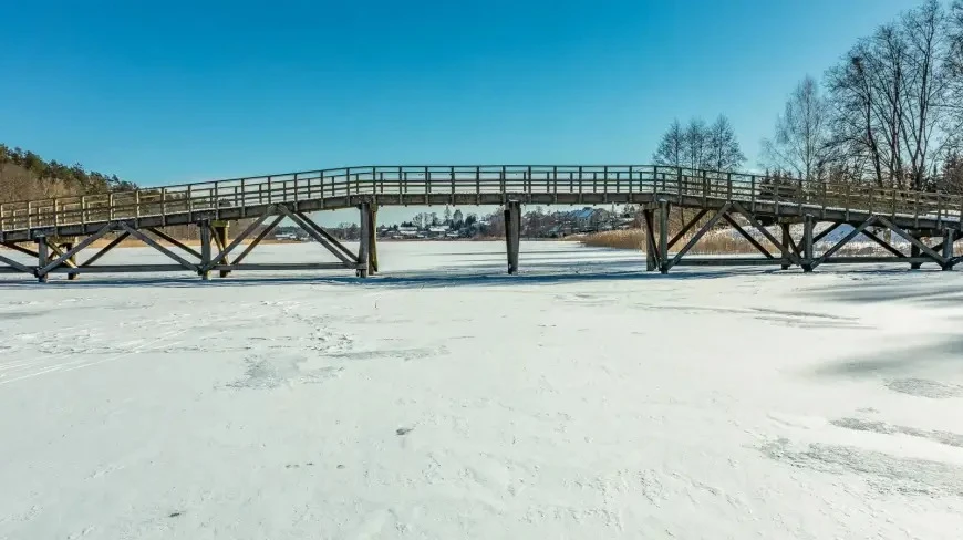 To warto zobaczyć na Mazurach. Most „garbaty” w Wydminach