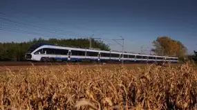 W wakacje więcej połączeń kolejowych na Mazurach