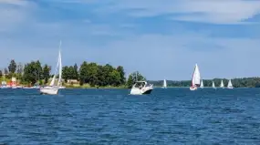 Mimo wielu wypadków nie ma nadal planów zaostrzenia przepisów czarterów łodzi