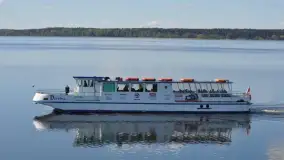 Od krwawych plaż Normandii po urokliwe Mazury. Niezwykła historia statku „Dźwina”