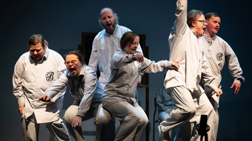Teatr inkluzyjny na scenie Giżyckiego Centrum Kultury. „Instytut pana B” już 22 października