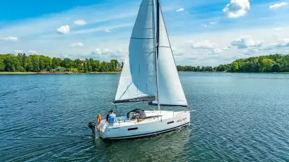 Czartery Arca Yacht Giżycko - zdjęcie 9