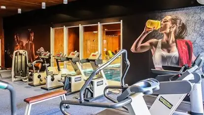 SPA, strefa basenów i fitness - zdjęcie 11