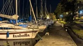 Zdjęcia nocne portu w Wierzbie przy jeziorze Bełdany - zdjęcie 19