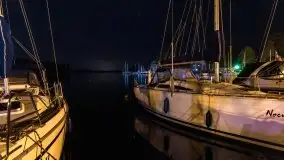 Zdjęcia nocne portu w Wierzbie przy jeziorze Bełdany - zdjęcie 12