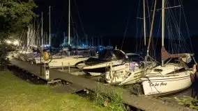 Zdjęcia nocne portu w Wierzbie przy jeziorze Bełdany - zdjęcie 28