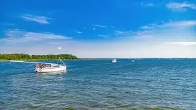 Wąskie żeglarskie gardło na Mazurach, jezioro Kirsajty - zdjęcie 15