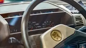 Zlot zabytkowych aut przy restauracji Nóż w wodzie w Mikołajkach - zdjęcie 27