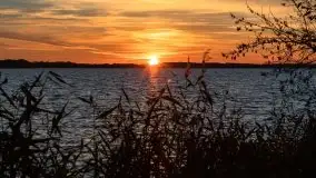 Zachód słońca nad jeziorem Dargin, październik 2021 - zdjęcie 48