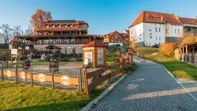 Zachód słońca w Rynie nad jeziorem Ryńskim, październik 2021 r. - zdjęcie 12