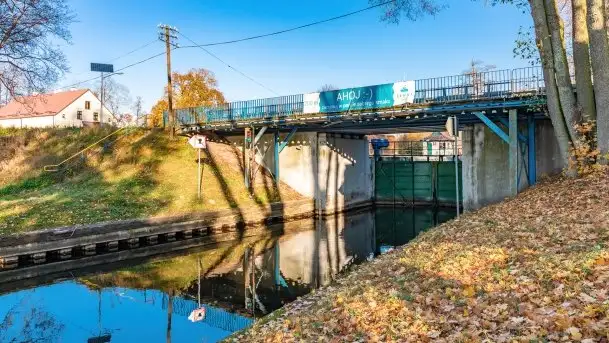 Jesienna i cicha śluza Guzianka I, Ruciane Nida - zdjęcie 4