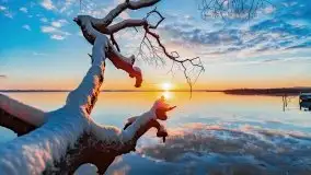 Grudniowy wschód słońca nad jeziorem Niegocin - zdjęcie 12