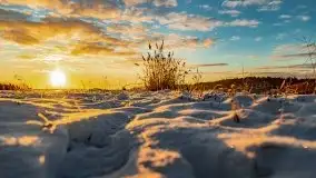 Grudniowy wschód słońca nad jeziorem Niegocin - zdjęcie 68
