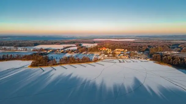 Grudniowy, zimowy port w Sztynorcie - zdjęcie 11