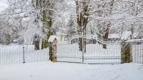 Księżycowy Dworek i jezioro Siercze w okowach zimy - zdjęcie 35