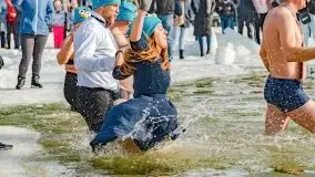 Morsowy polonez w wykonaniu Zimowego Ptaka, luty 2021 r. - zdjęcie 97