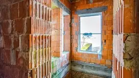 Ruiny pałacu z początku XX wieku w Notyście - zdjęcie 35