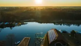 Zachód słońca nad Piszem i jeziorem Roś z drona - zdjęcie 8