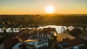 Zachód słońca nad Piszem i jeziorem Roś z drona - zdjęcie 6