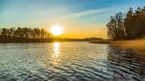 Wschód słońca przy wyspie Wydmińskiej, kwiecień 2022 r. - zdjęcie 40