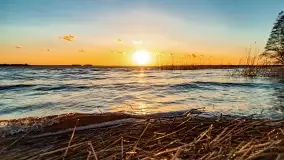 Zachód słońca nad jeziorem Dargin, marzec 2022 r. - zdjęcie 48