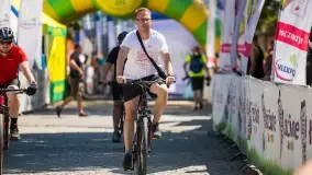 Fotorelacja z muzycznego i sportowego rozpoczęcia wakacji w Mikołajkach - zdjęcie 70