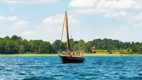 Zlot Oldtimerów, Port Trygort, czerwiec 2022 - zdjęcie 61