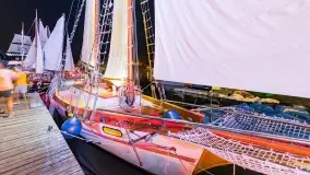 Nocne zdjęcia z XXIII zlotu klubu Jacht Oldtimet, Stranda, sierpień 2022 - zdjęcie 29