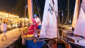 Nocne zdjęcia z XXIII zlotu klubu Jacht Oldtimet, Stranda, sierpień 2022 - zdjęcie 32