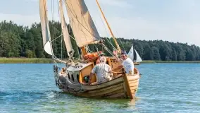 Regaty klubu Jacht Oldtimer, Kisajno, sierpień 2022 - zdjęcie 20