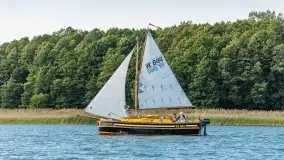 Regaty klubu Jacht Oldtimer, Kisajno, sierpień 2022 - zdjęcie 58