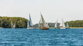 Regaty klubu Jacht Oldtimer, Kisajno, sierpień 2022 - zdjęcie 38