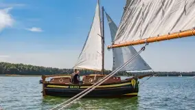 XXIII Zlot Klubu Jacht Oldtimer na zdjęciach Bożeny Klonowskiej - zdjęcie 2