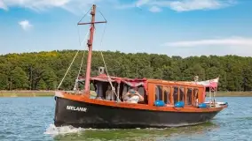 XXIII Zlot Klubu Jacht Oldtimer na zdjęciach Bożeny Klonowskiej - zdjęcie 28