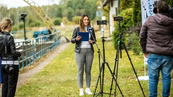 Fotorelacja - konferencja z podpisania umowy na remont śluzy Karwik - zdjęcie 6